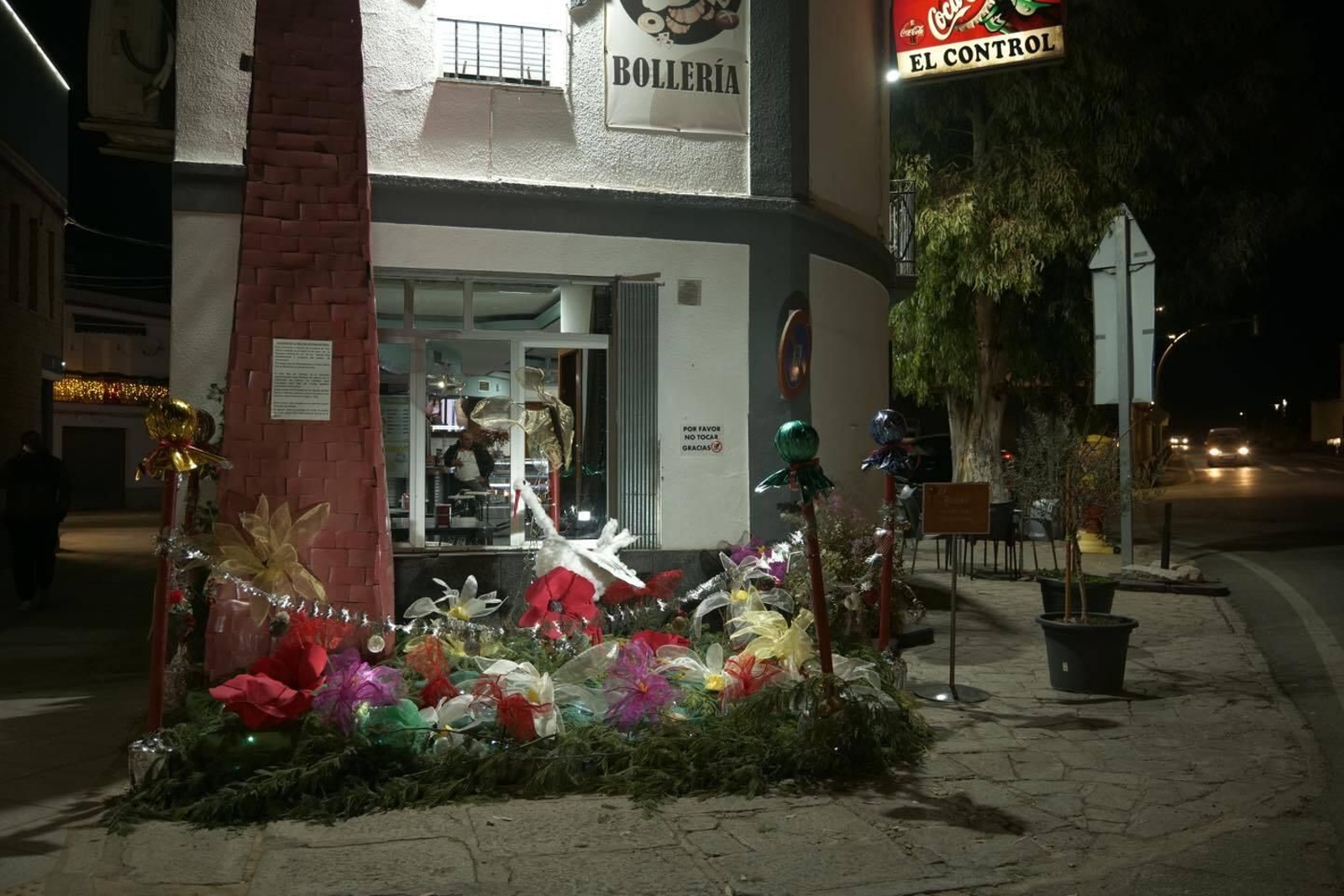 Un paseo en imágenes por Alcaracejos y sus sorprendentes rincones de Navidad