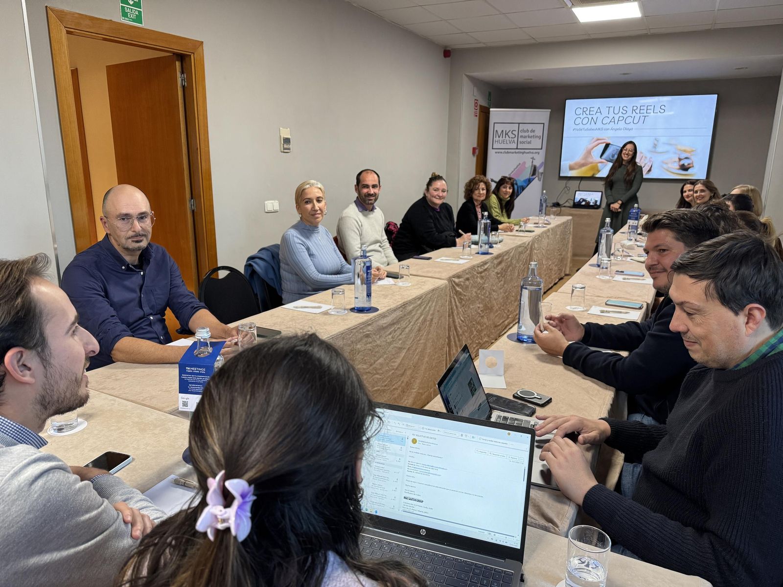 Uno de los talleres habituales de MKS Huelva.