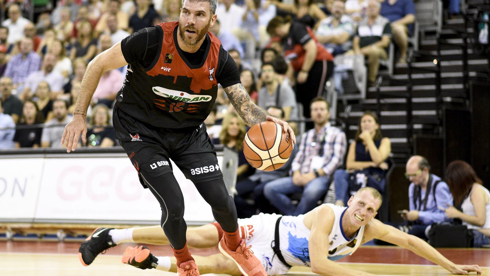 El pívot es uno de los pilares del Covirán.