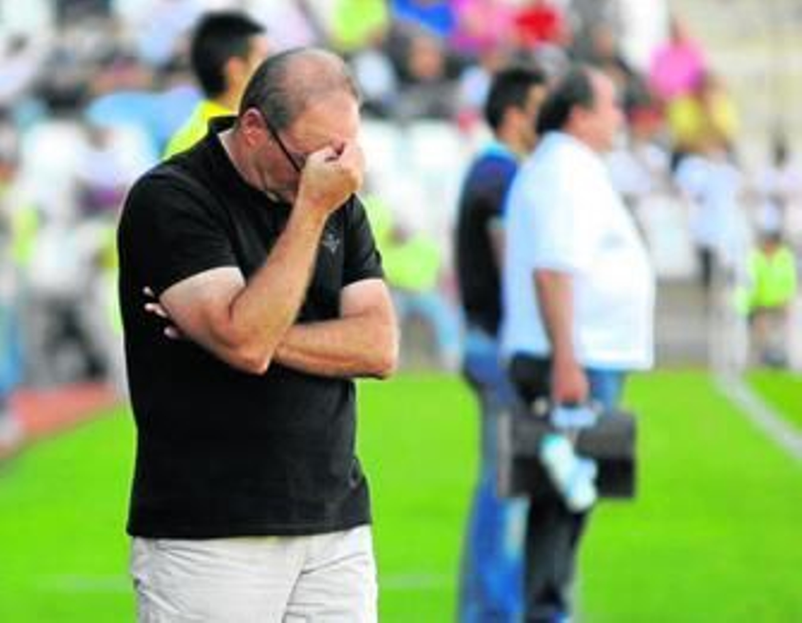 Pepe Mel se muestra reflexivo durante el encuentro en el Carlos Belmonte.