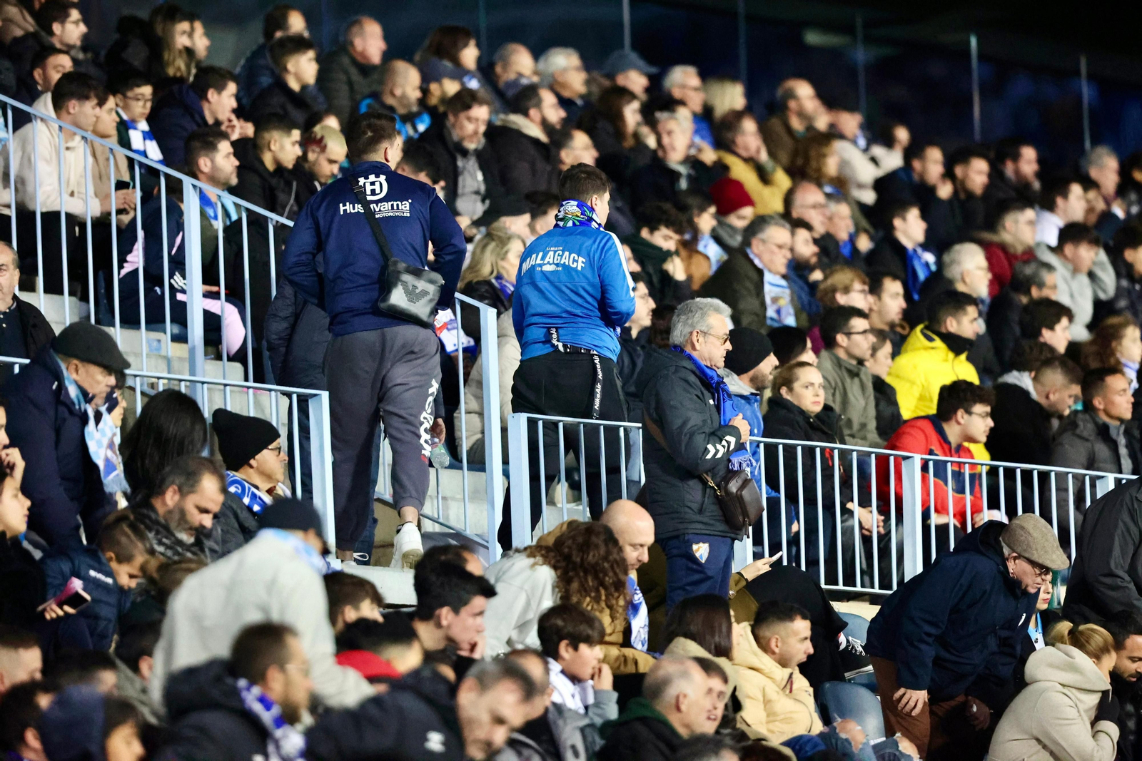 Búscate en las gradas de La Rosaleda en el Málaga CF - Castellón
