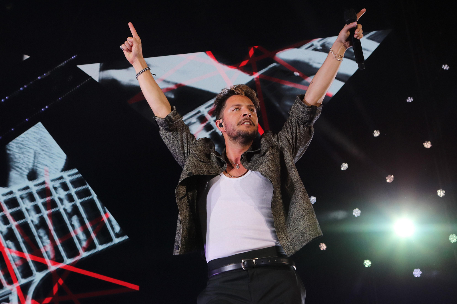 El concierto de Manuel Carrasco en Lucena, en imágenes