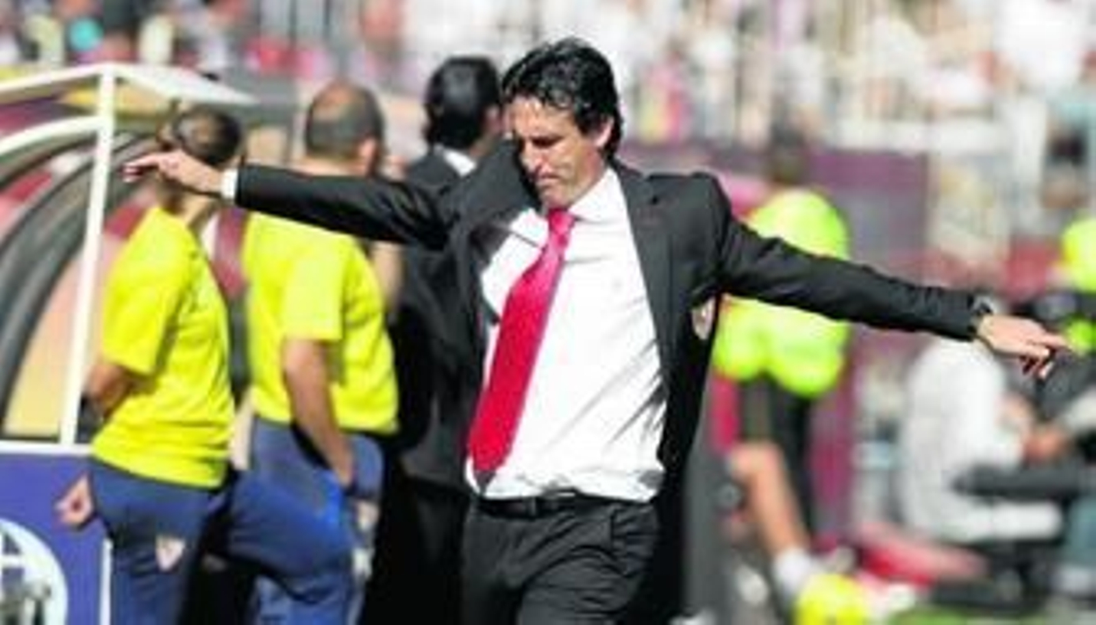 Unai Emery hace un gesto durante un partido en una imagen de archivo.