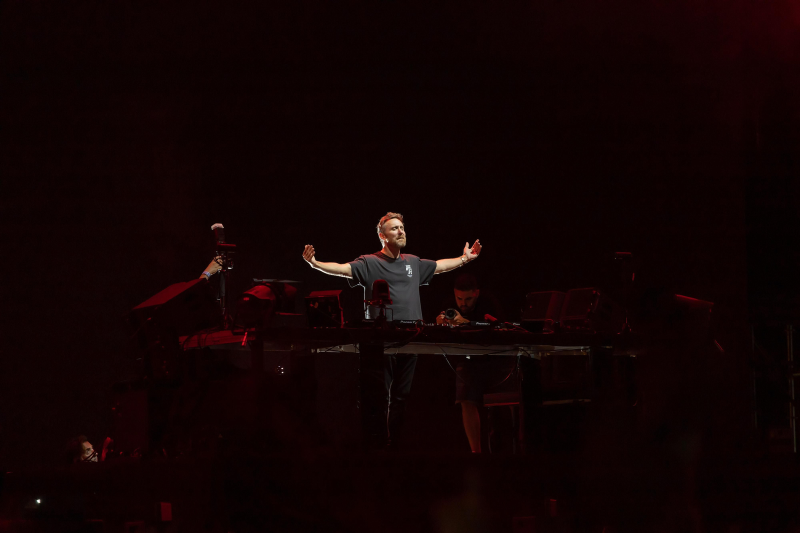 Búscate en las imágenes del concierto de David Guetta en el Puerto de Santa Maria.