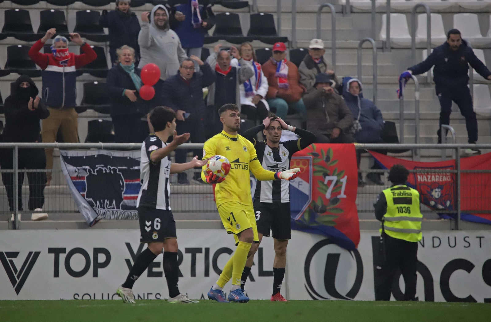 Las mejores fotos del Balona - Dos Hermanas de Tercera Federación