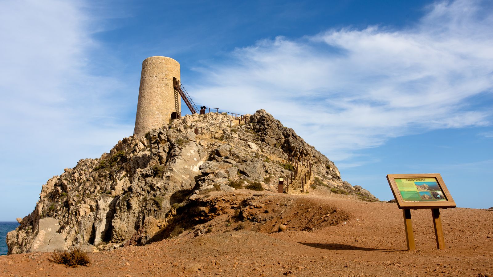 Torre del Pirulico, en Mojácar Playa.