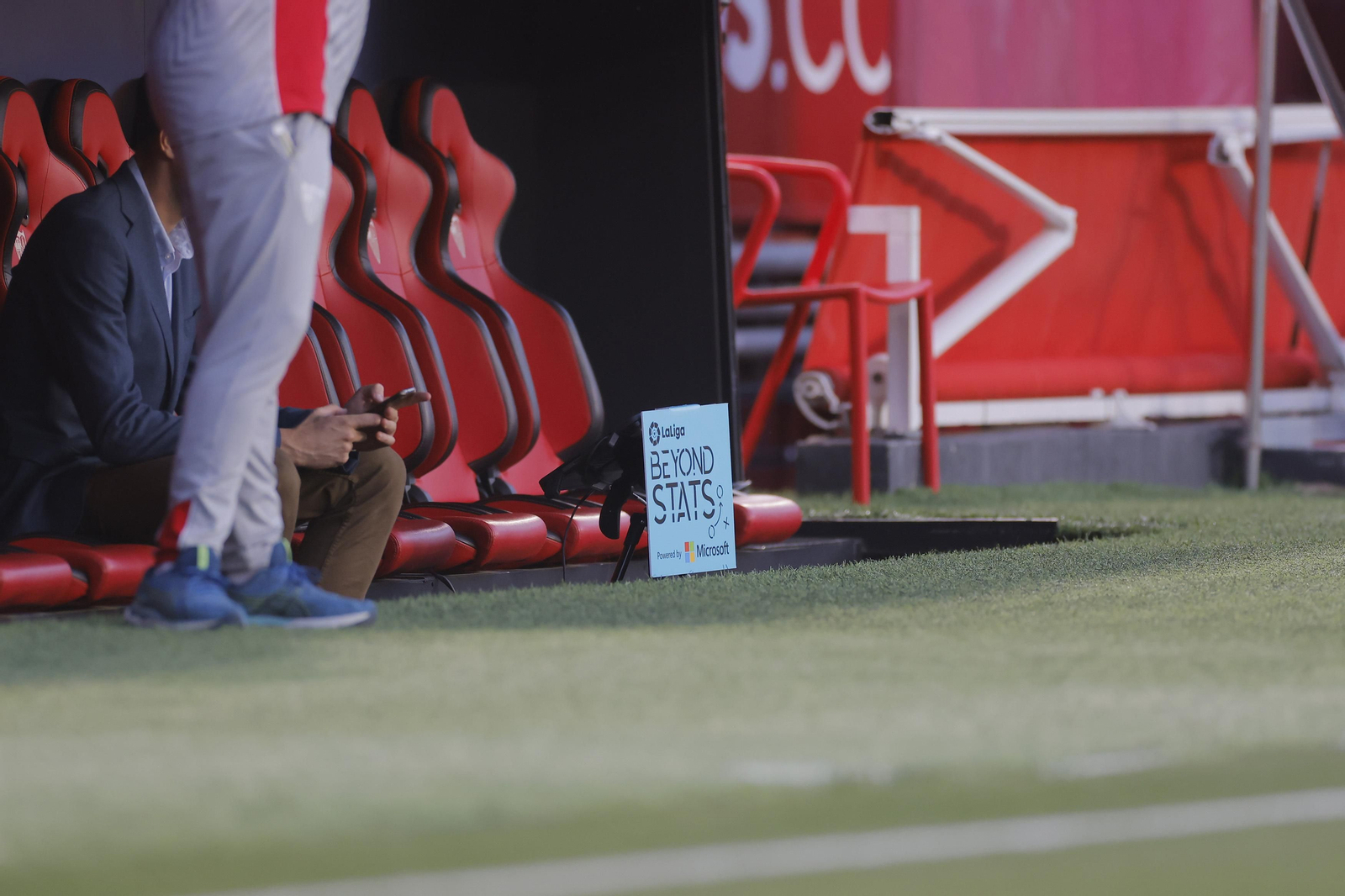 Búscate en las fotos del Sevilla-Girona