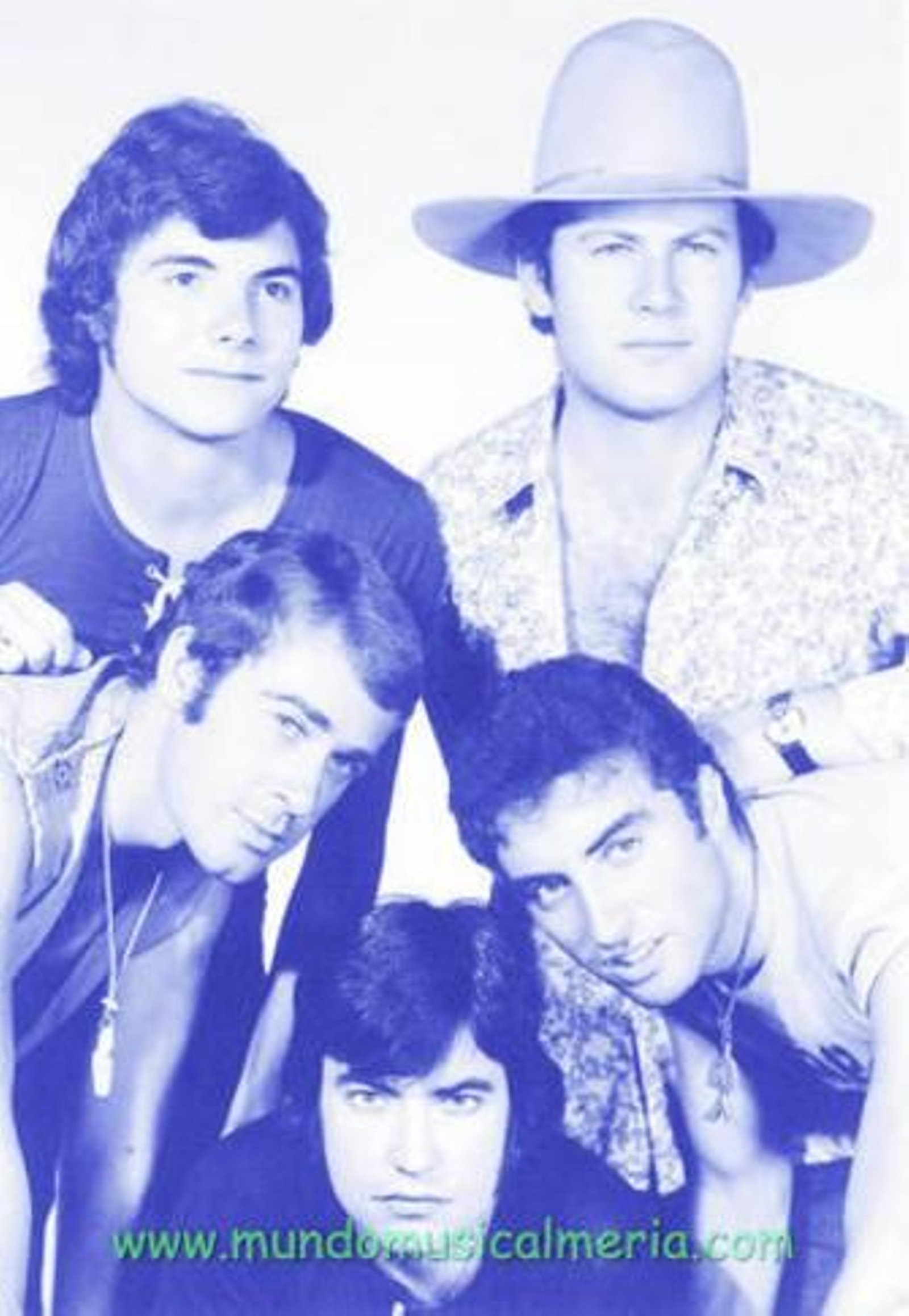 Los Teddy Boys con Pepe del Olmo, arriba a la izquierda.