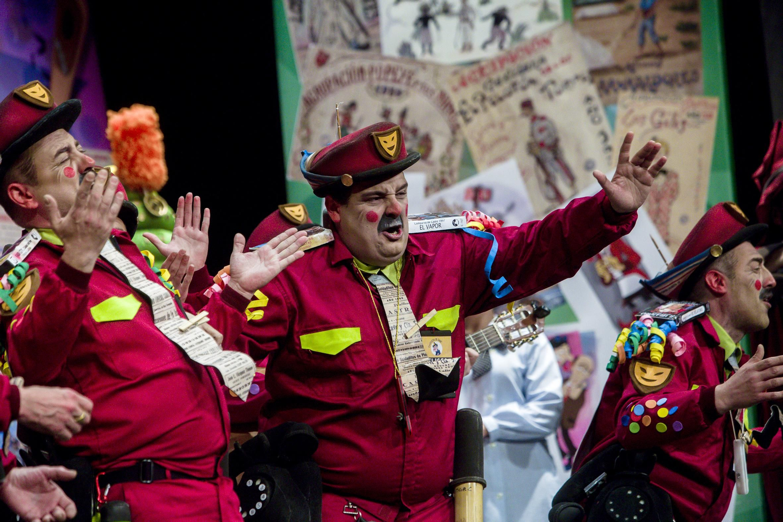 Chirigota Noche en el museo