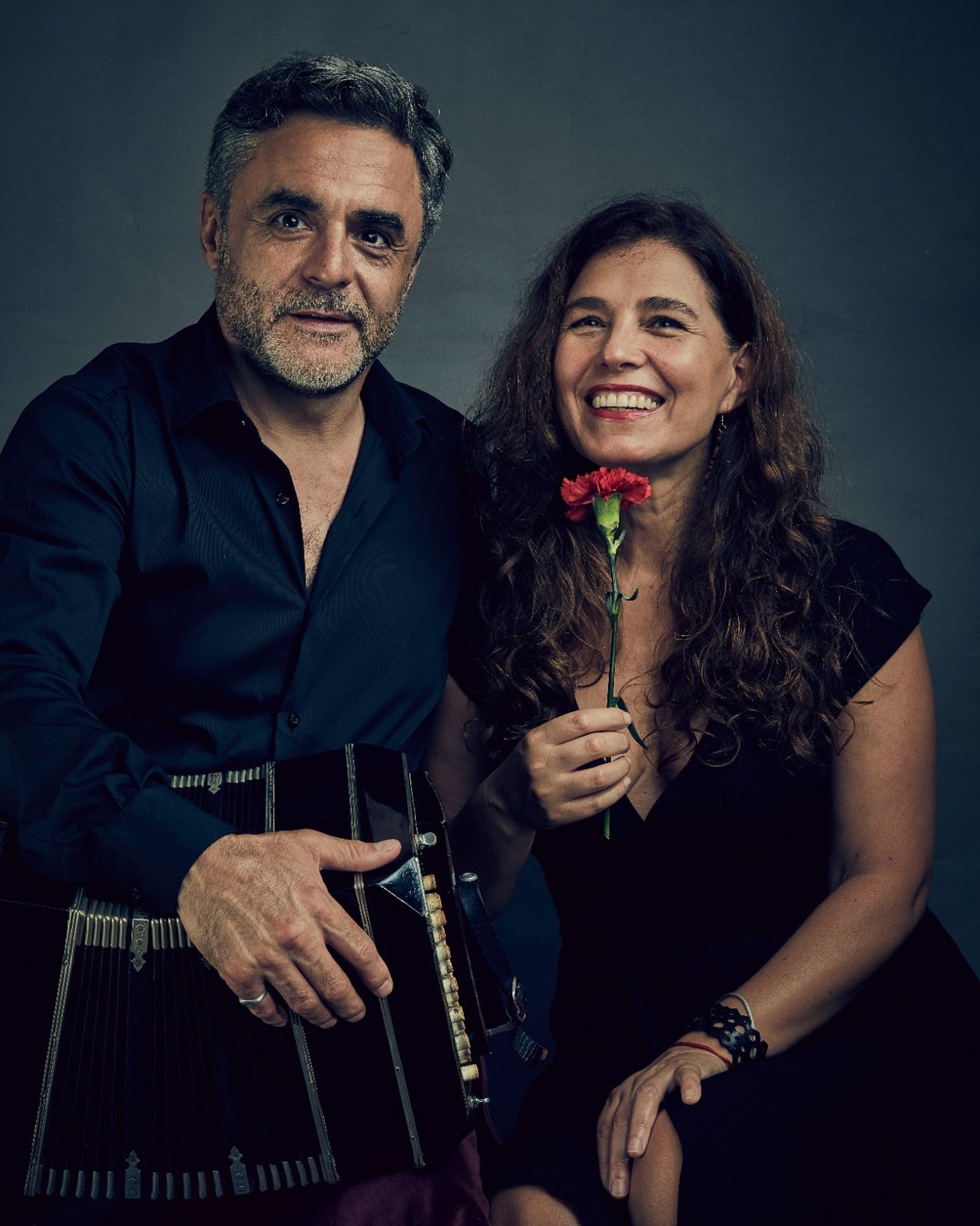 Walter Hidalgo y  Eve Acosta.