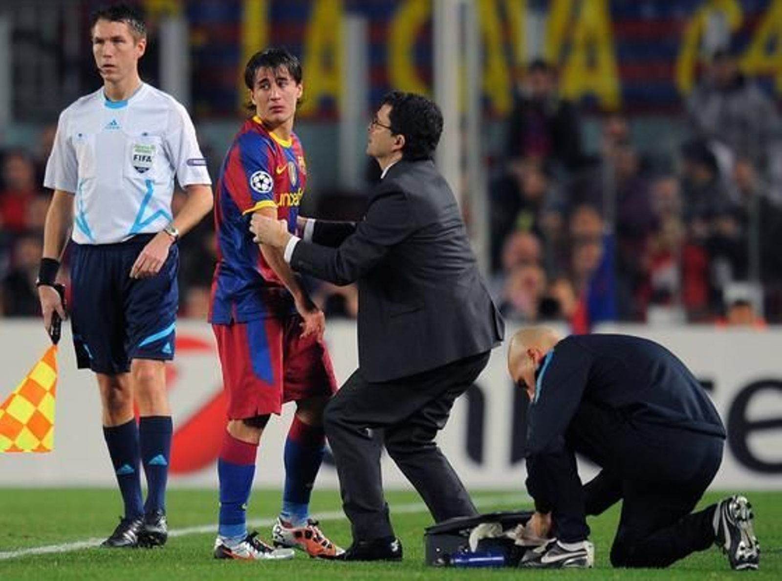 El Barcelona cierra con una victoria ante el Rubin (2-0) la primera fase de la Liga de Campeones. / AFP