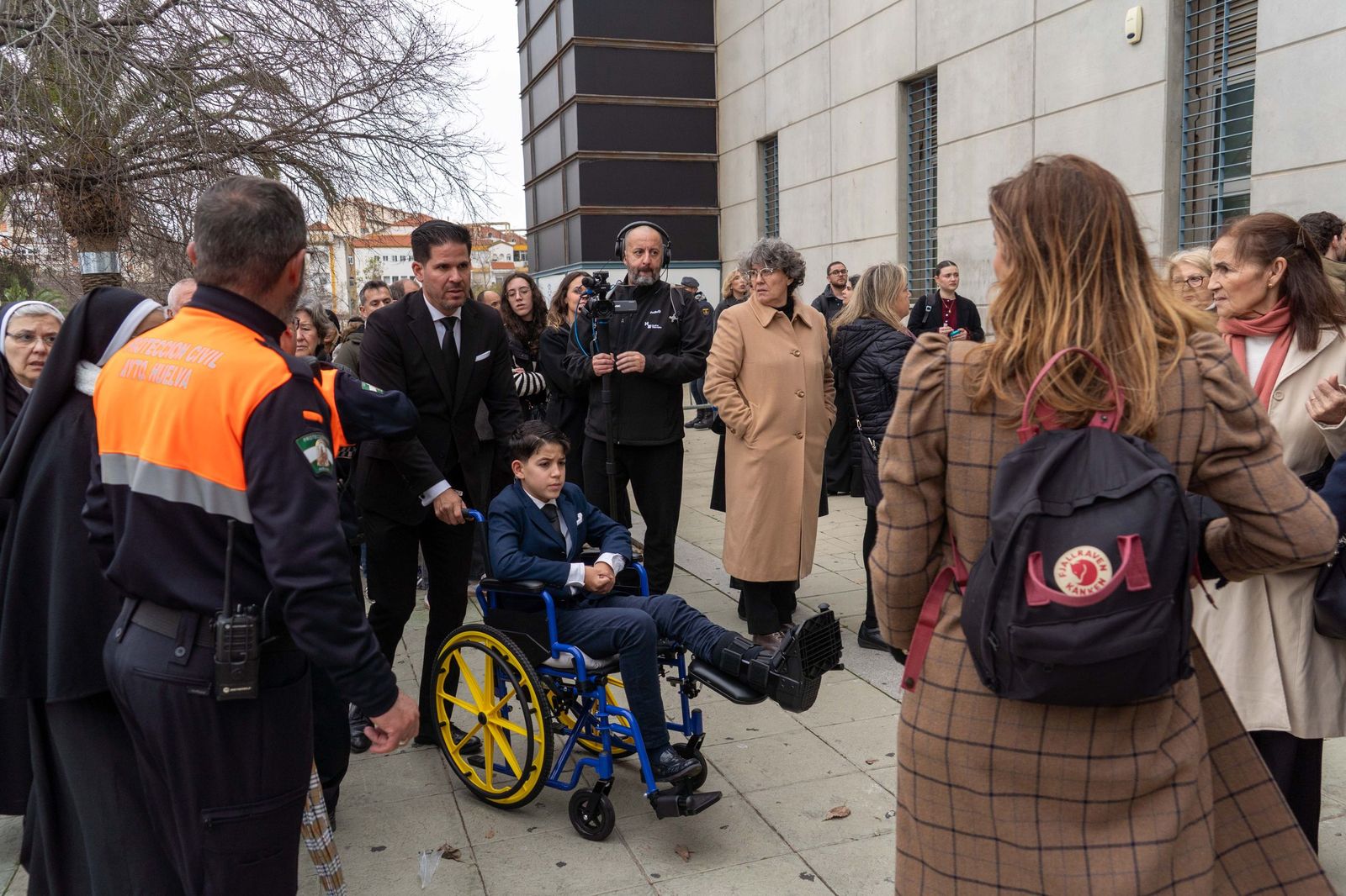 Fotografías del ambiente previo a la Misa funeral por las víctimas del accidente ferroviario