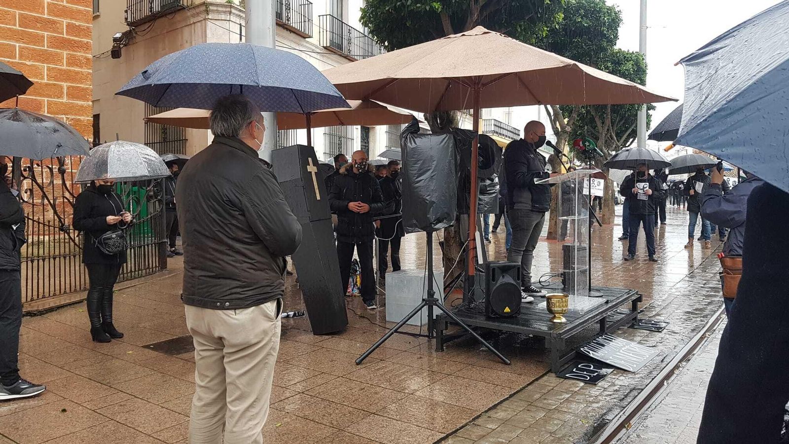 Lectura de manifiestos de los sectores económicos de San Fernando.