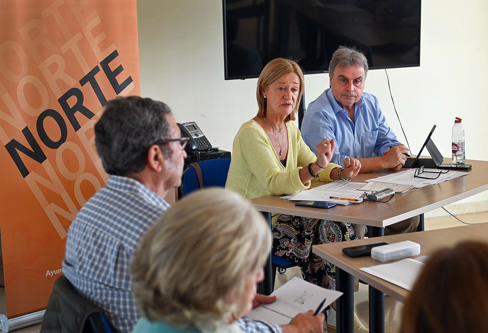 Los delegados Carmen Pina y Antonio Real.