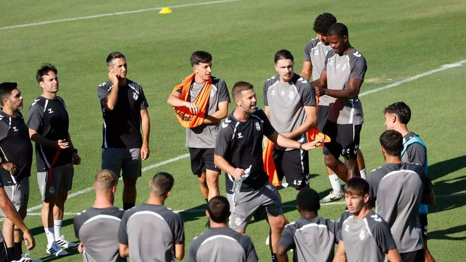 David Sánchez, durante el primer entrenamiento de la Balona.