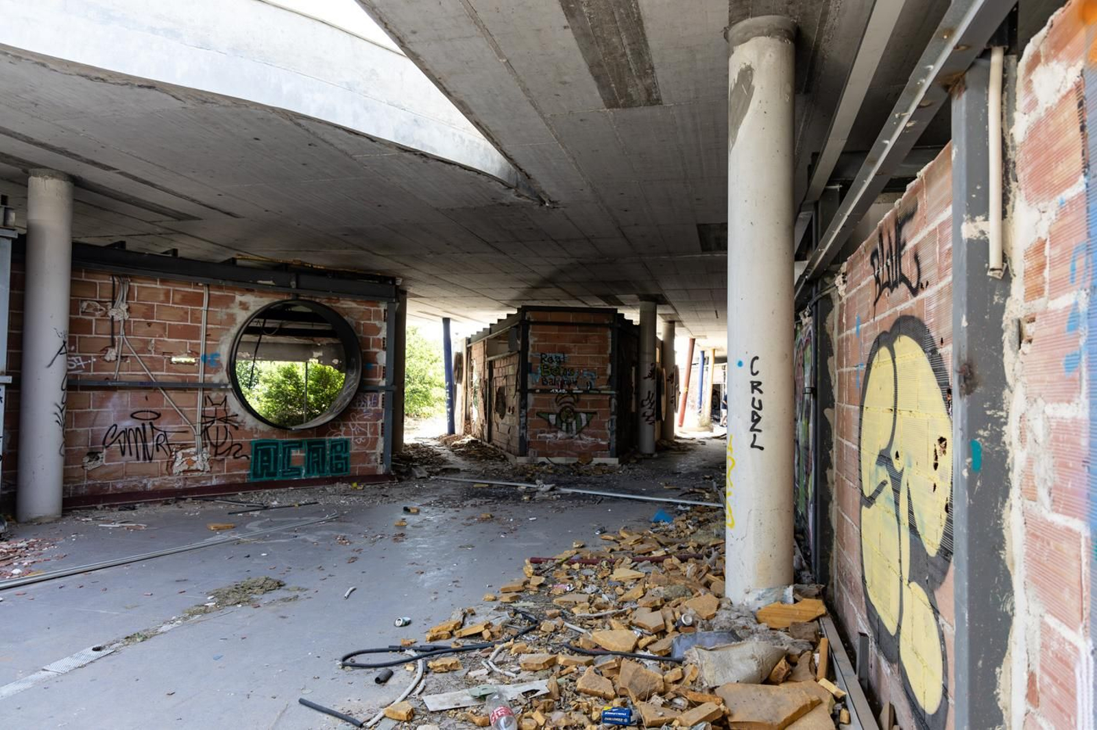 Este es el lamentable estado que presenta el parque acuático de Jaén en 2024