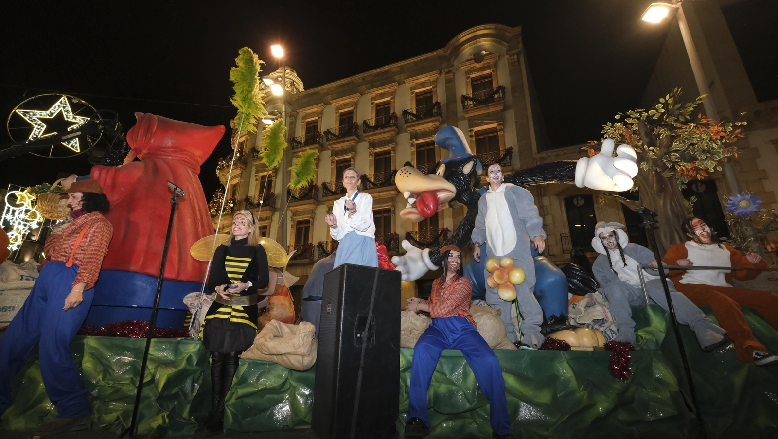 Imágenes de la Cabalgata de los Reyes Magos en Almería