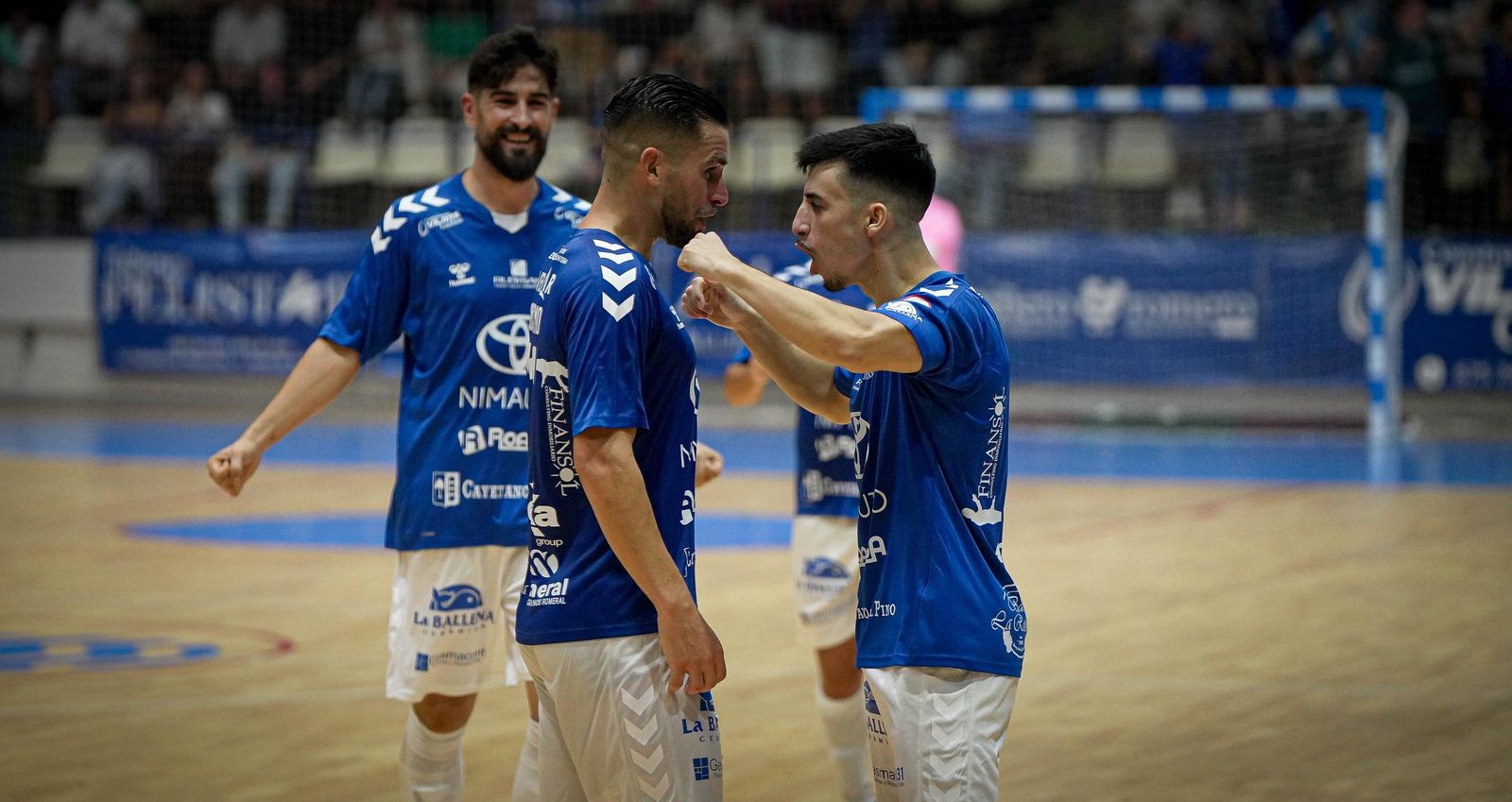 Imágenes del partido de futbolsala entre el Xerez Toyota - Cádiz Virgili