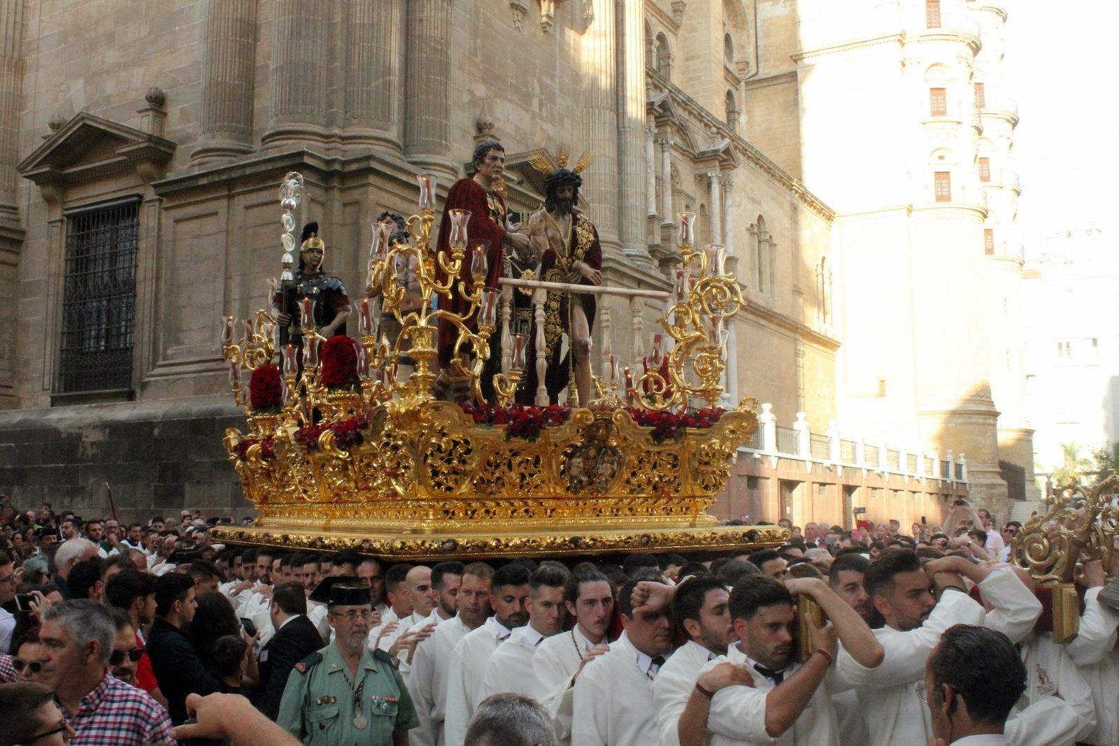 La Humildad, a su salida.