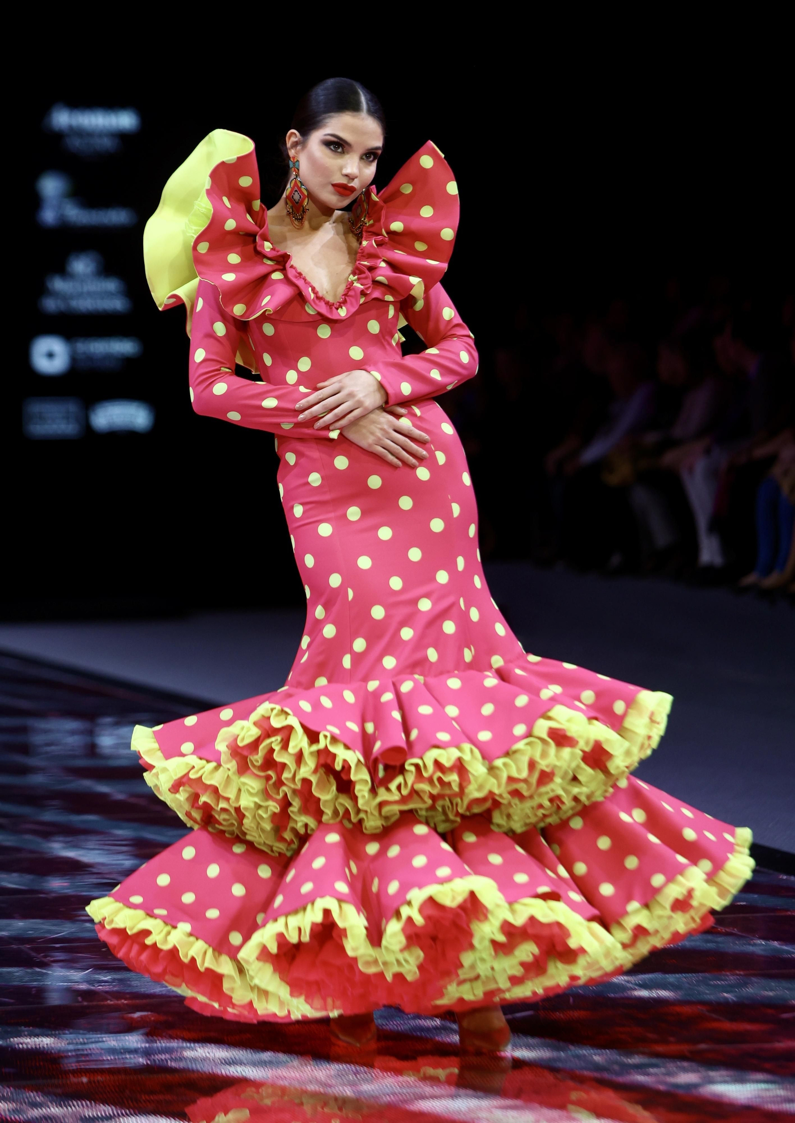 Desfile de Sergey & Tapiju SIMOF, todas las fotos