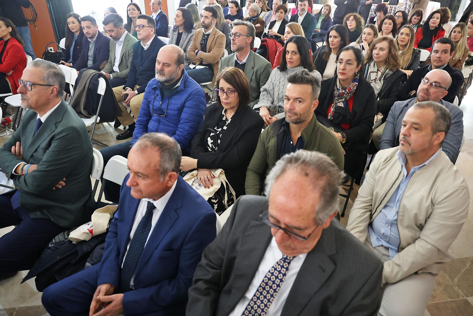 Imágenes del reconocimiento de Cruz Roja Huelva a empresas de Huelva por su compromiso con los colectivos vulnerables