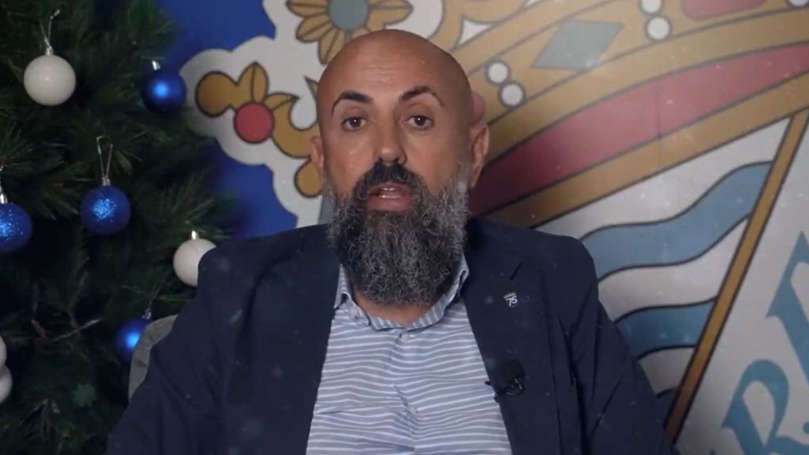 Juan Luis Gil, en un momento de su discuro de Navidad a todos los socios y aficionados del Xerez CD.