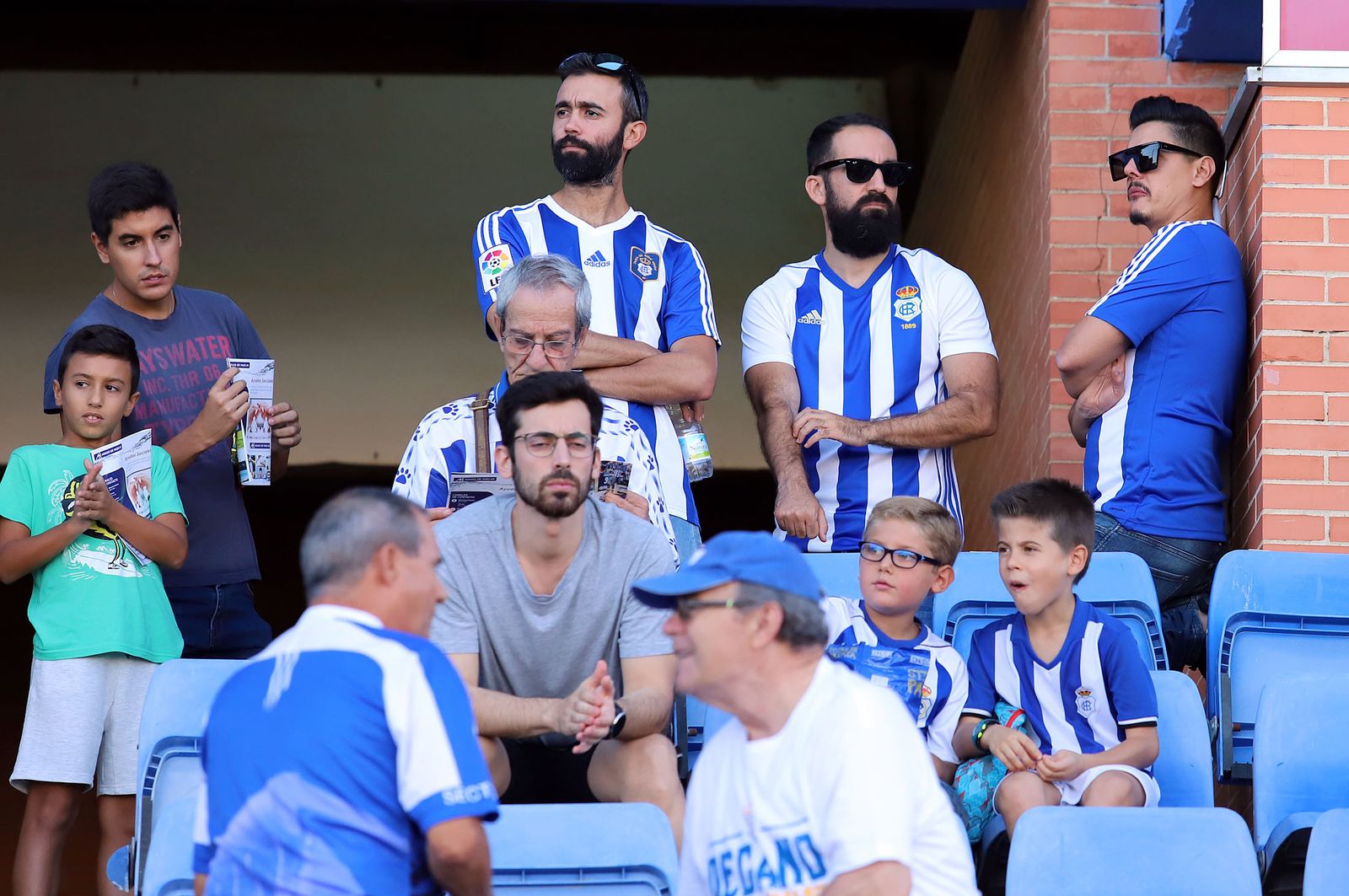 Imágenes del mejor ambiente en el Estadio Nuevo Colombino