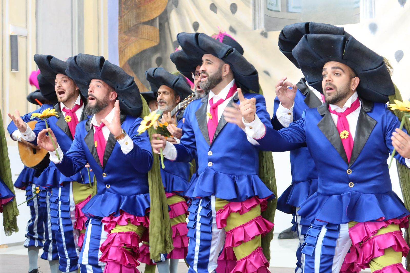 "El nacimiento de la tragedia" amenizó el acto.