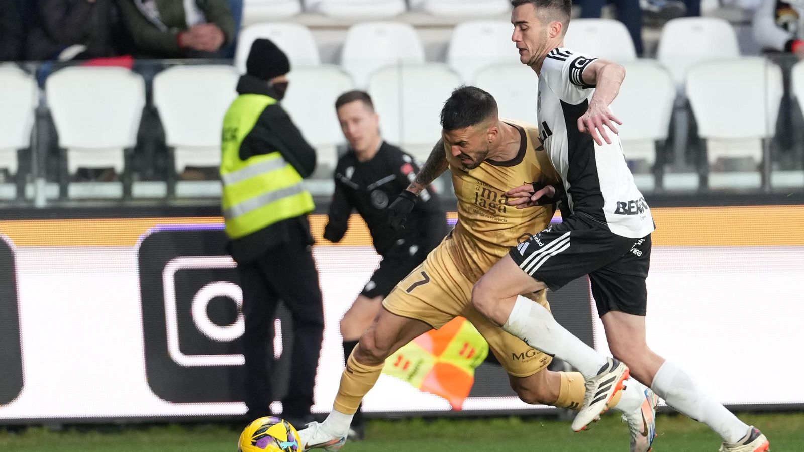 El Burgos-Málaga CF, en fotos
