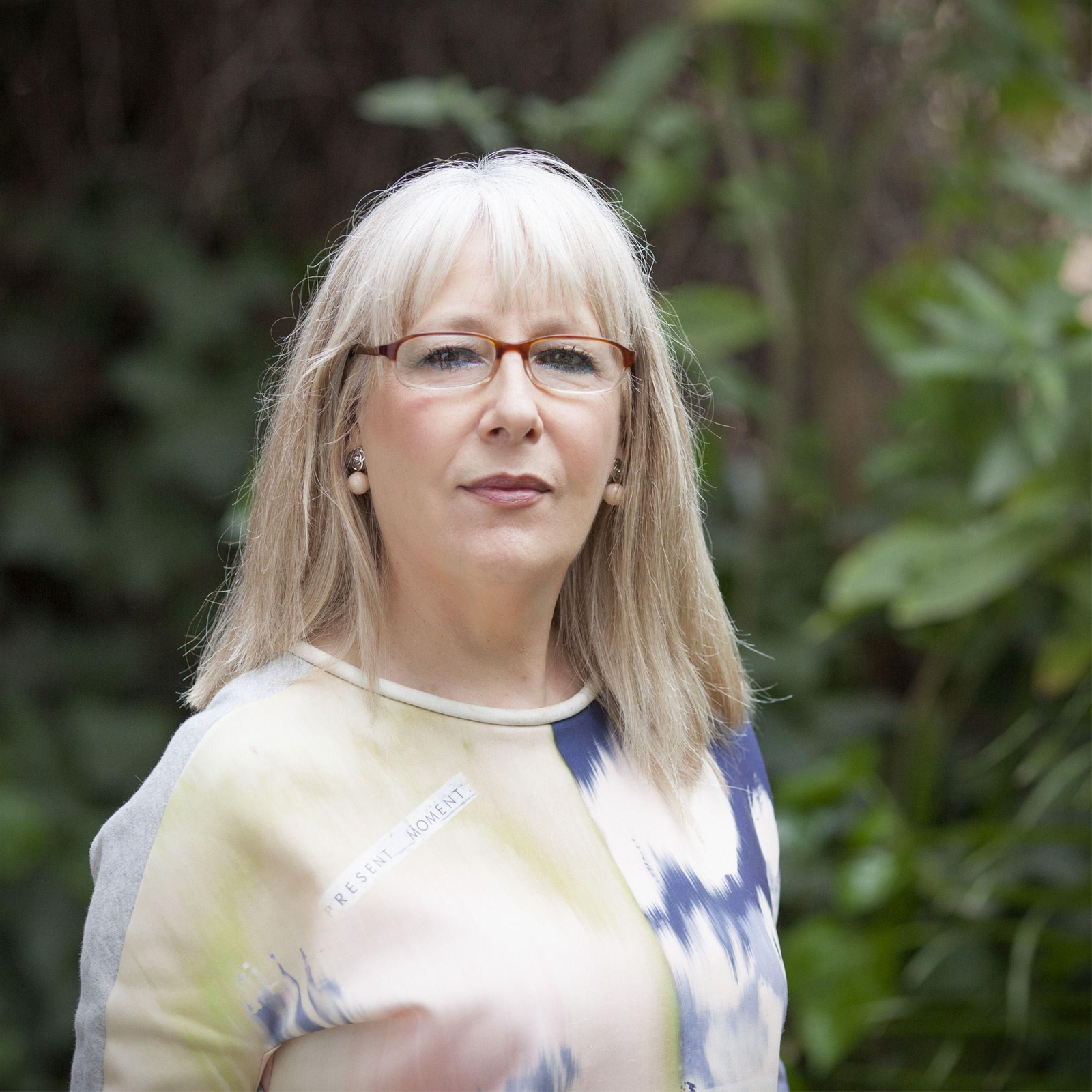 Carmen Canet presenta 'Monodosis', su último libro de aforismo