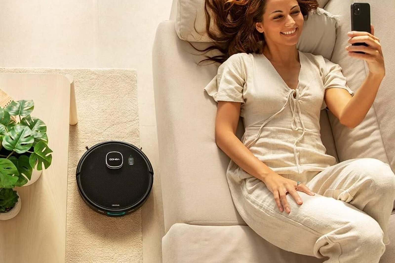 ¡Oferta Cecotec!: Su robot aspirador top ventas ¡ahora con un 23% de descuento!