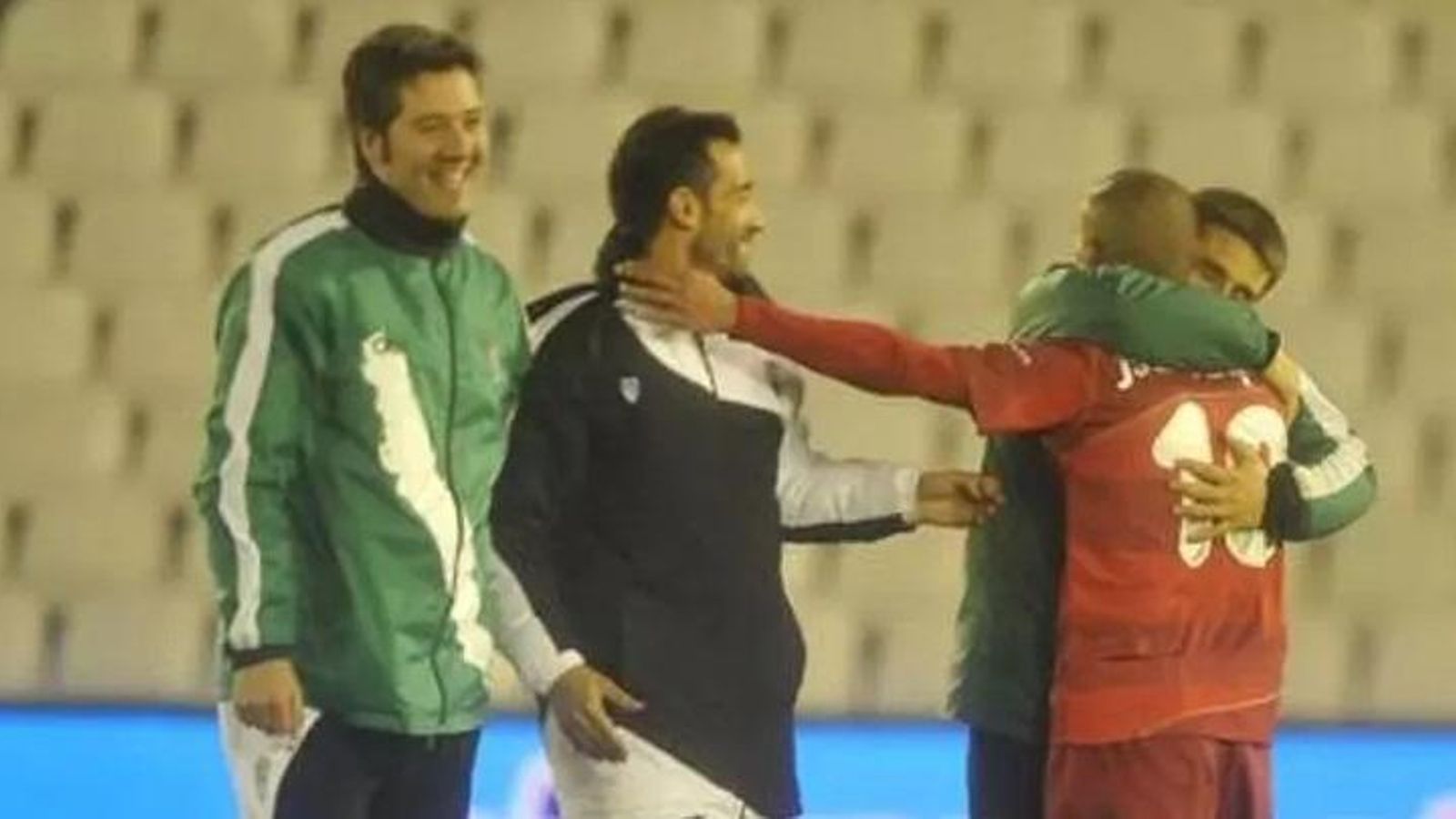 Jorge Luque celebra el pase copero tras eliminar al Racing de Santander.