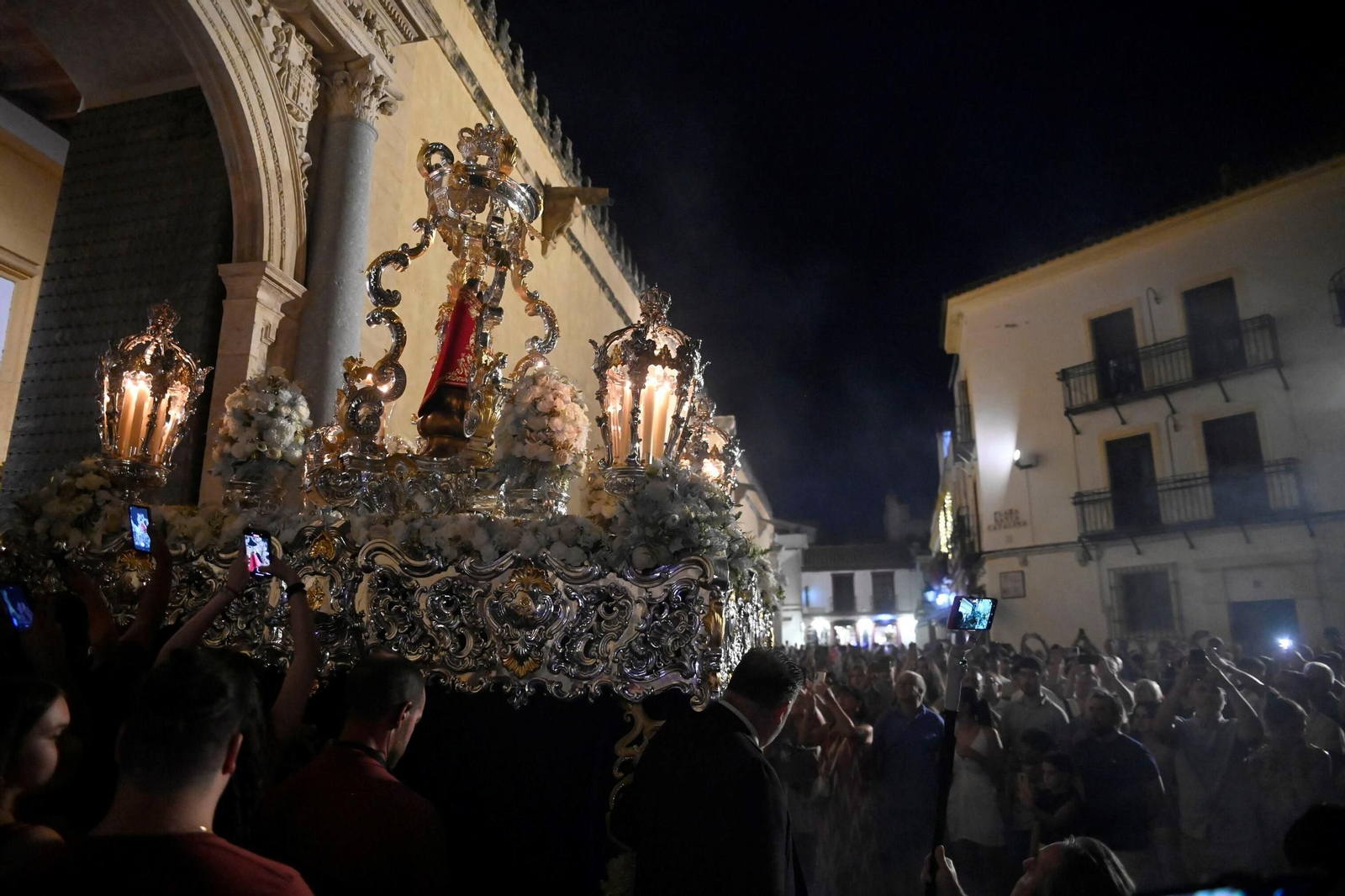 Las mejores imágenes del traslado de la Virgen de la Fuensanta a su santuario
