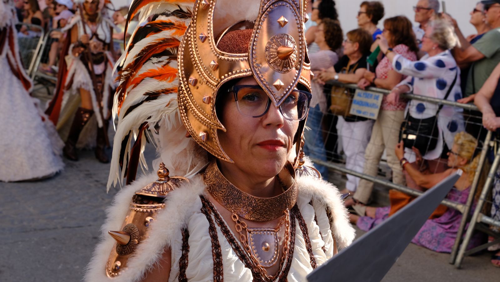 El espectacular desfile de Moros y Cristianos de Mojácar, en imágenes