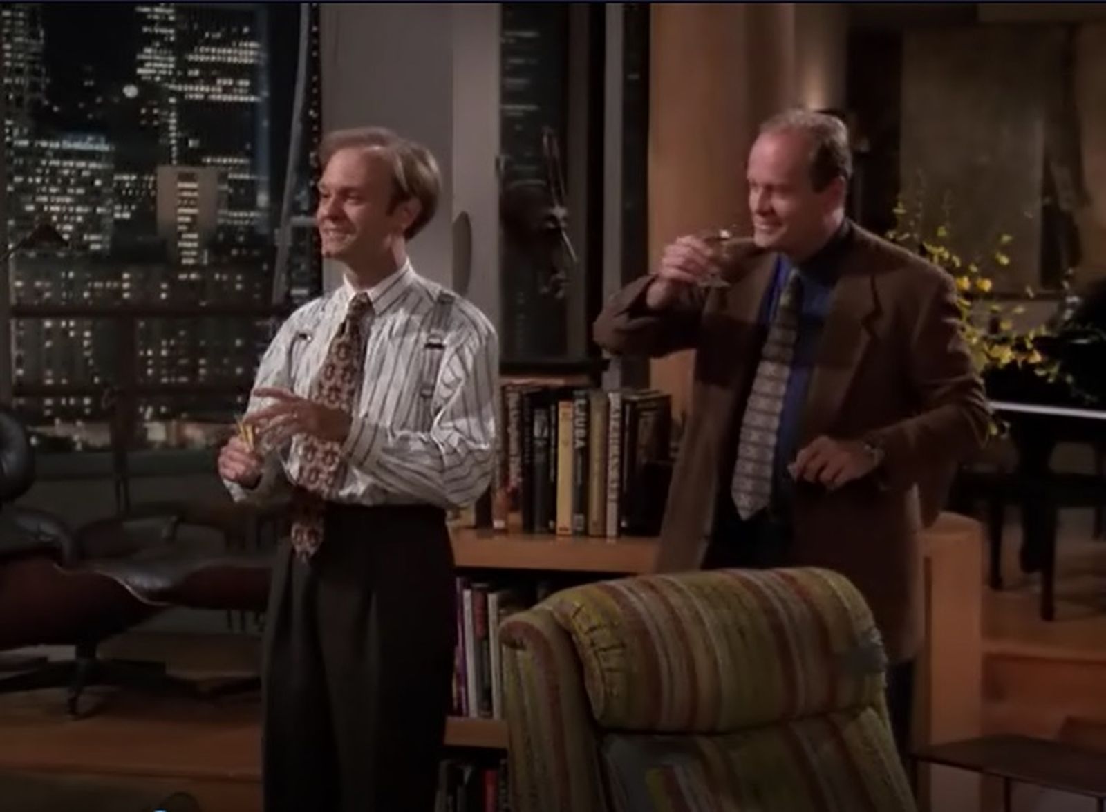 Los hermanos comparten el habitual aperitivo de jerez.