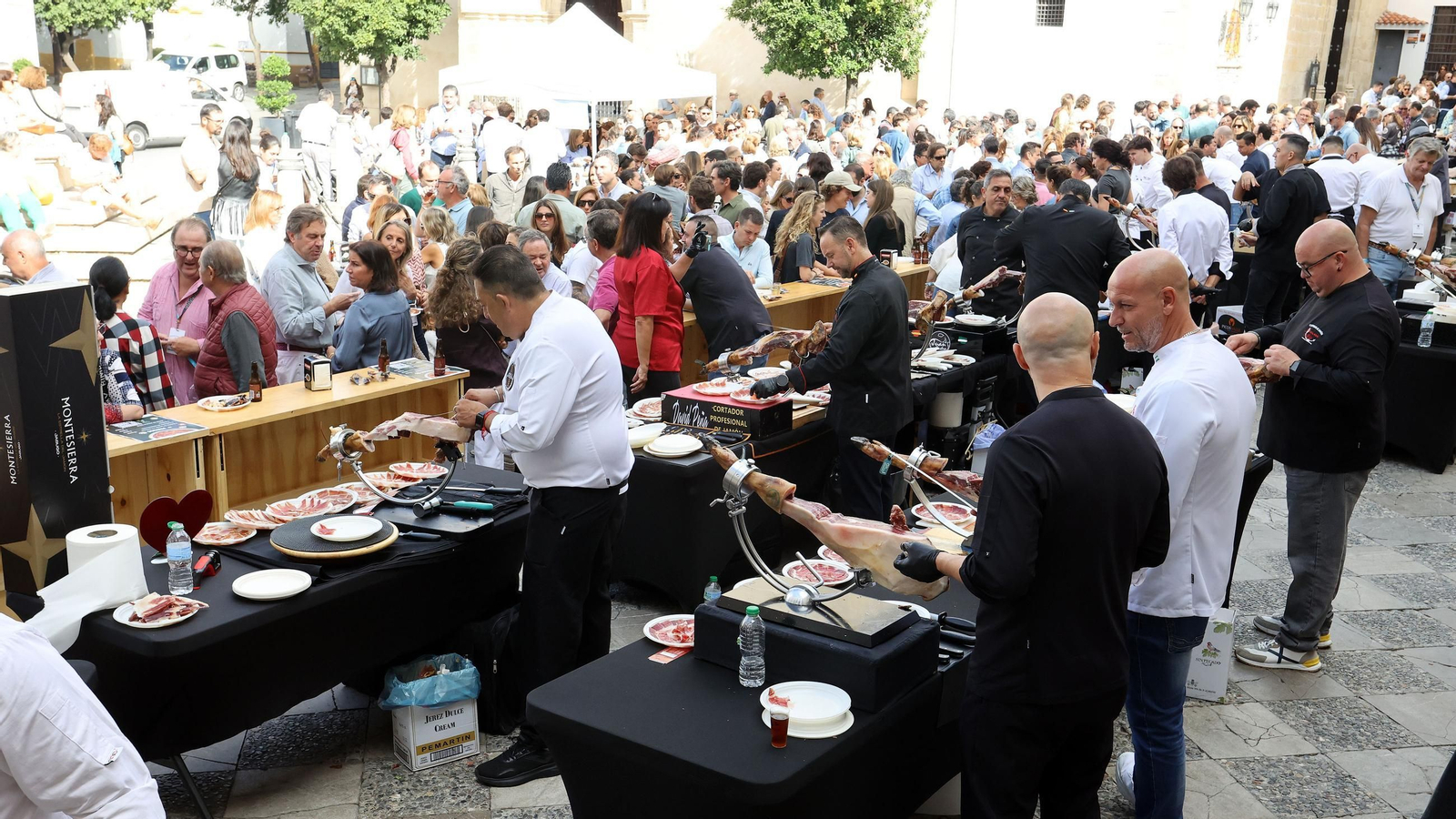 Cortadores de Jamón a benefício de los Reyes Magos de Jerez