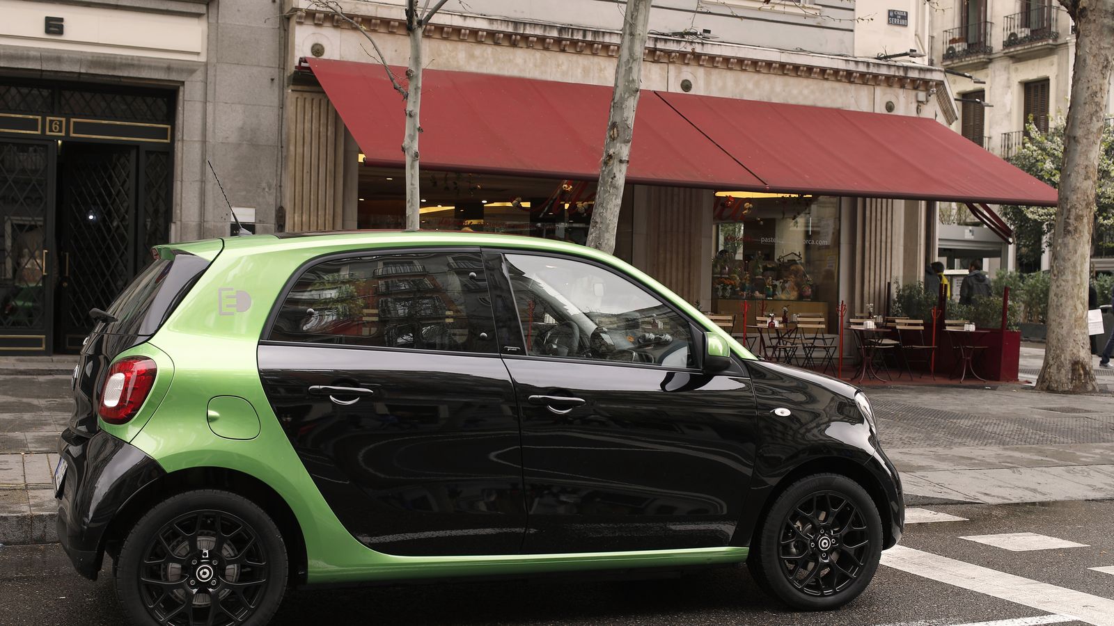 Junto al Fortwo, Smart también comercializa el Forfour eléctrico.