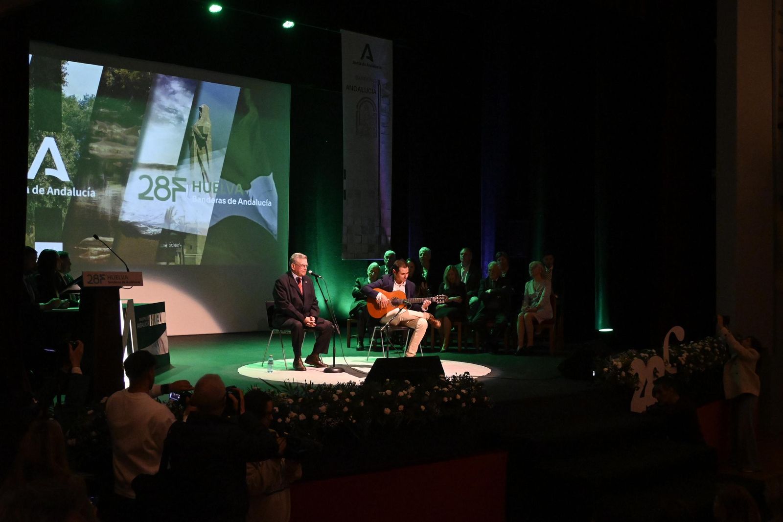 Premios de las Banderas de Andalucía en Huelva, en imágenes