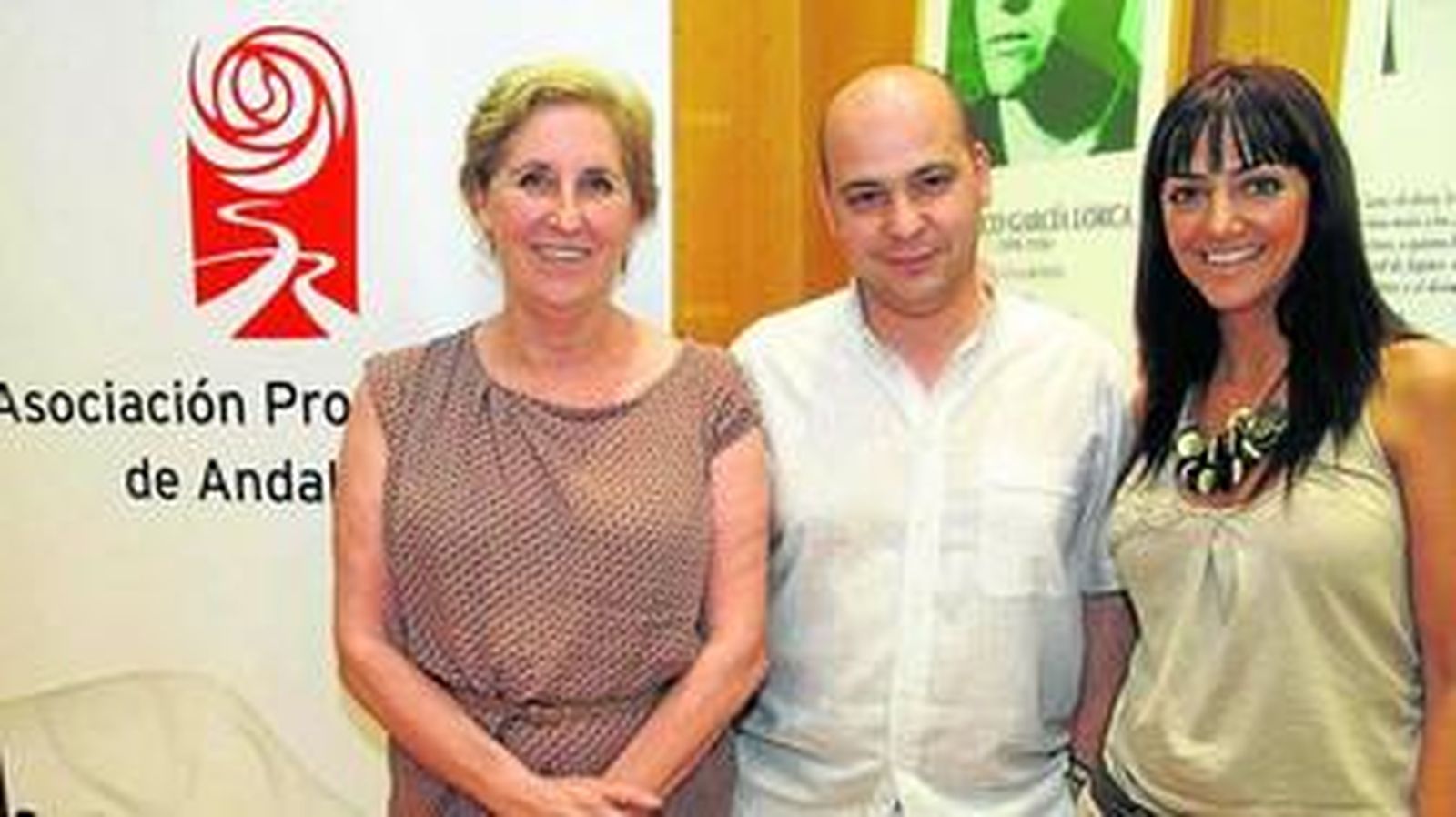 Alicia Vañó, presidenta de la Federación Mujeres Progresistas de Andalucía; Josu Gómez Barrutia, presidente de la Asociación Progresistas de España, y Ana Pérez Luna, secretaria de la Mujer de UGT Andalucía.