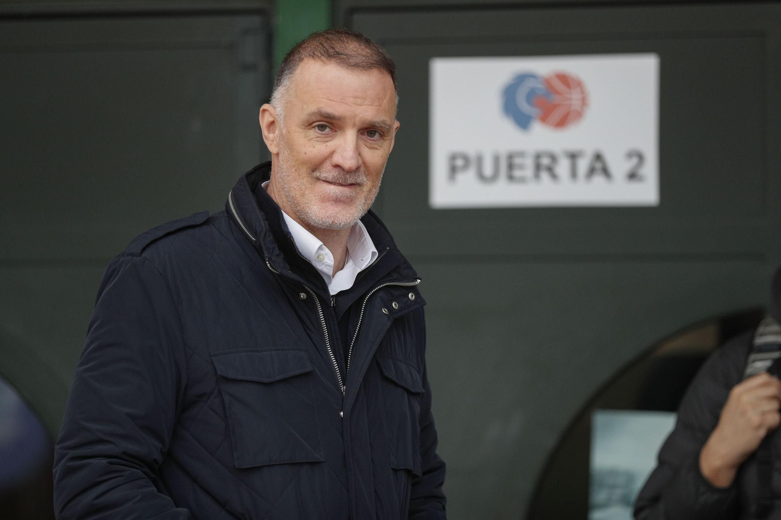 Veljko Mrsic se va de Lugo y suena Casimiro