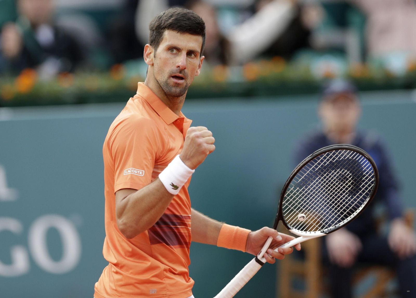 Novak Djokovic celebra un punto.
