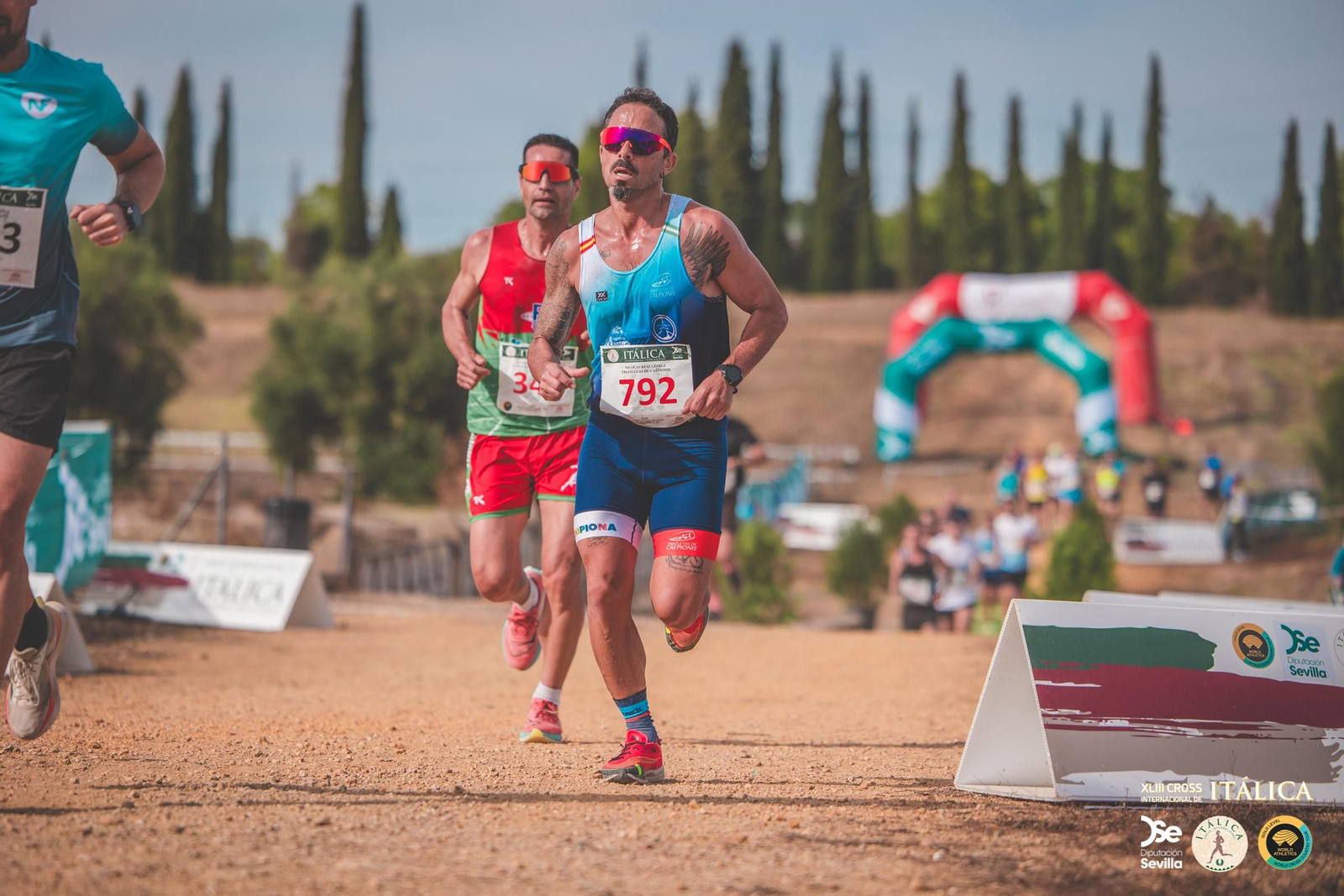 Búscate en las fotos del Cross de Itálica 2025 | 2