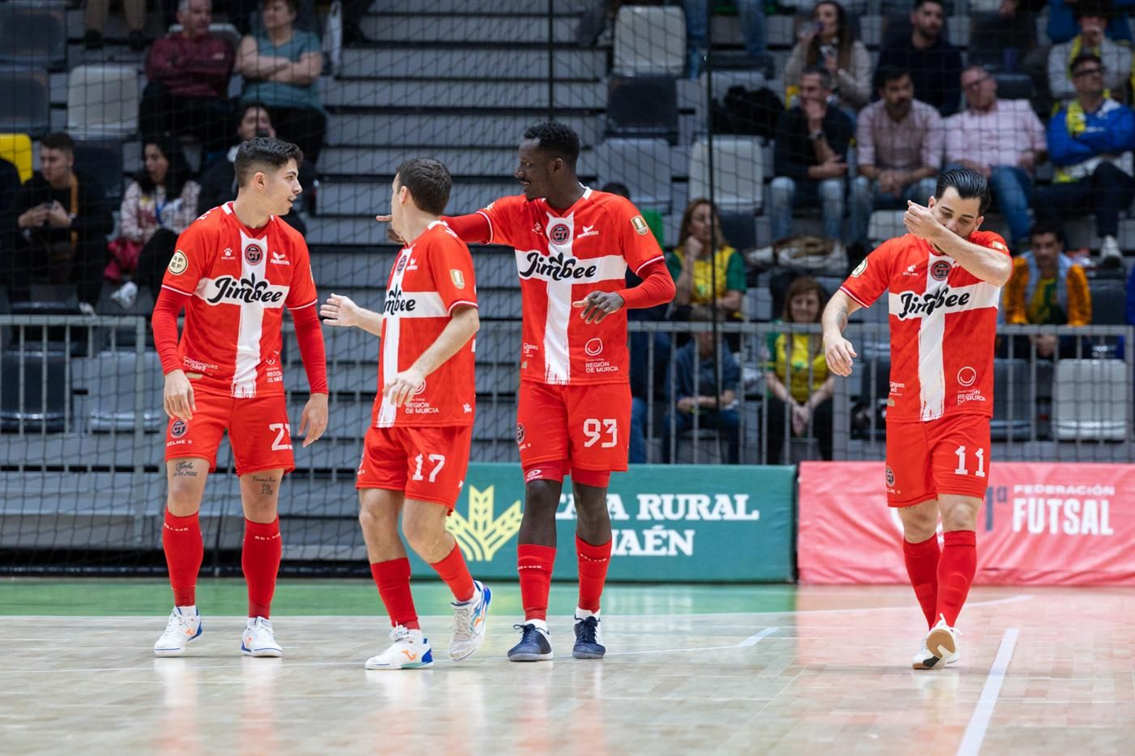 En imágenes: la afición y mejores jugadas del Jaén FS - Jimbee Cartagena