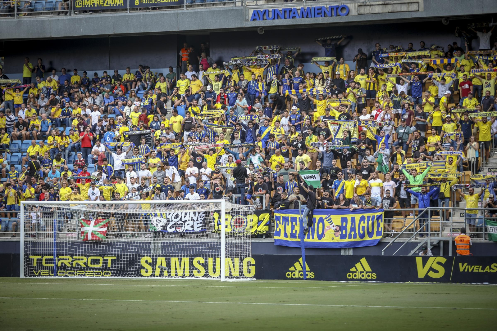 El Cádiz-Huesca, en imágenes