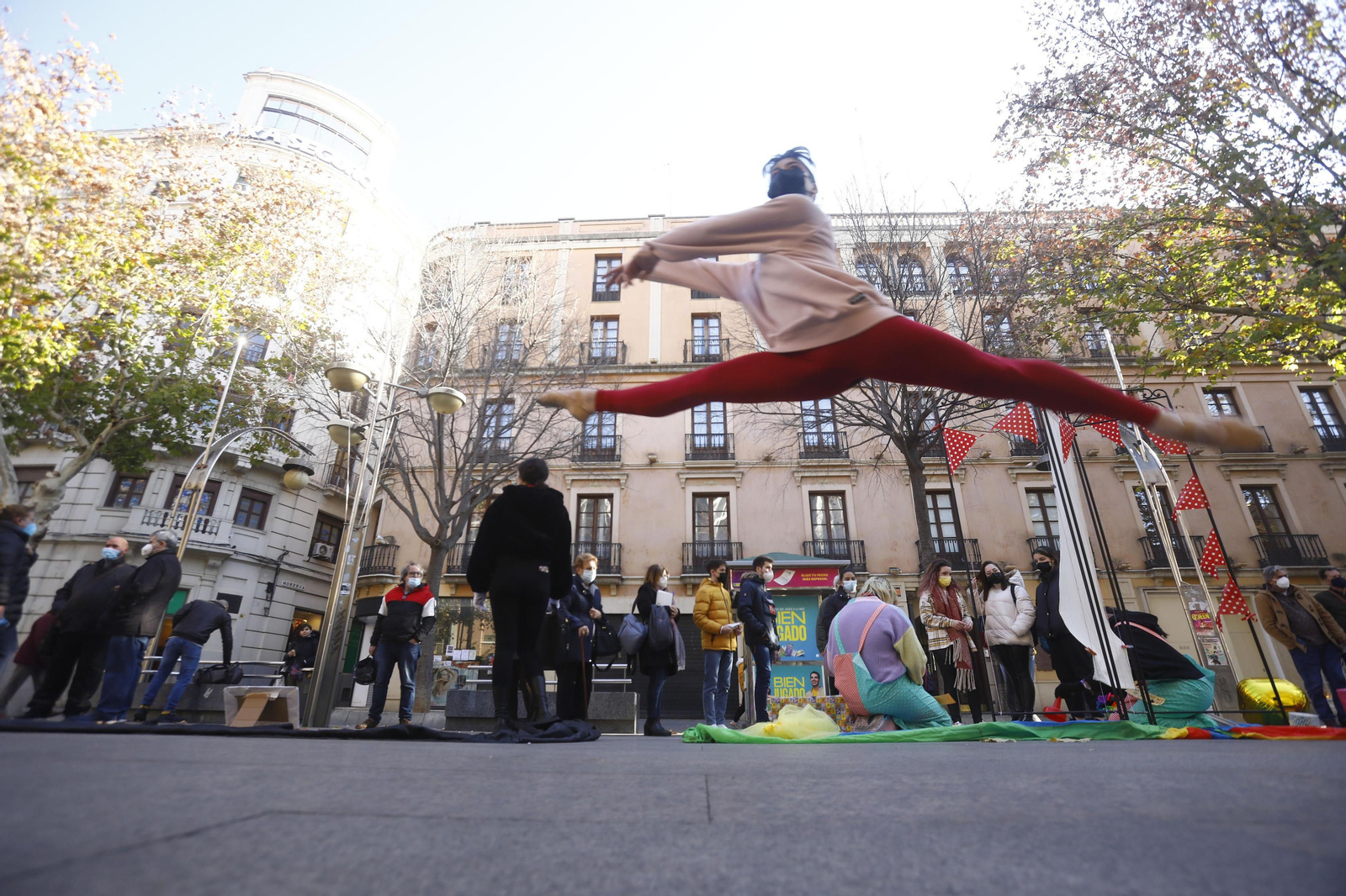 El 'circo' de la salud mental del Colegio Ferroviario de Córdoba, en fotografías