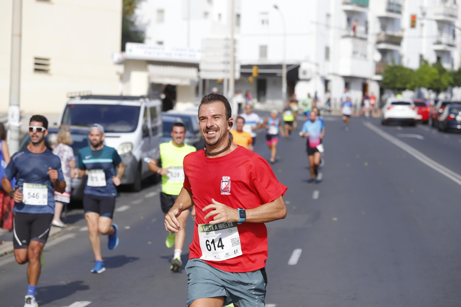 Las imágenes de la vuelta a Huelva de atletismo