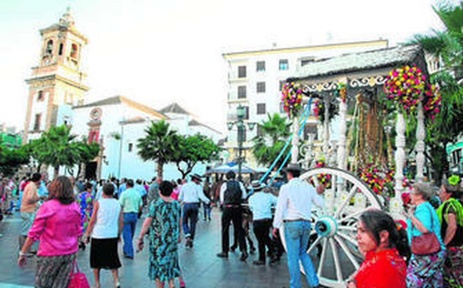 El simpecado de la hermandad algecireña llegó a la iglesia de la Palma tras salir del Corpus.