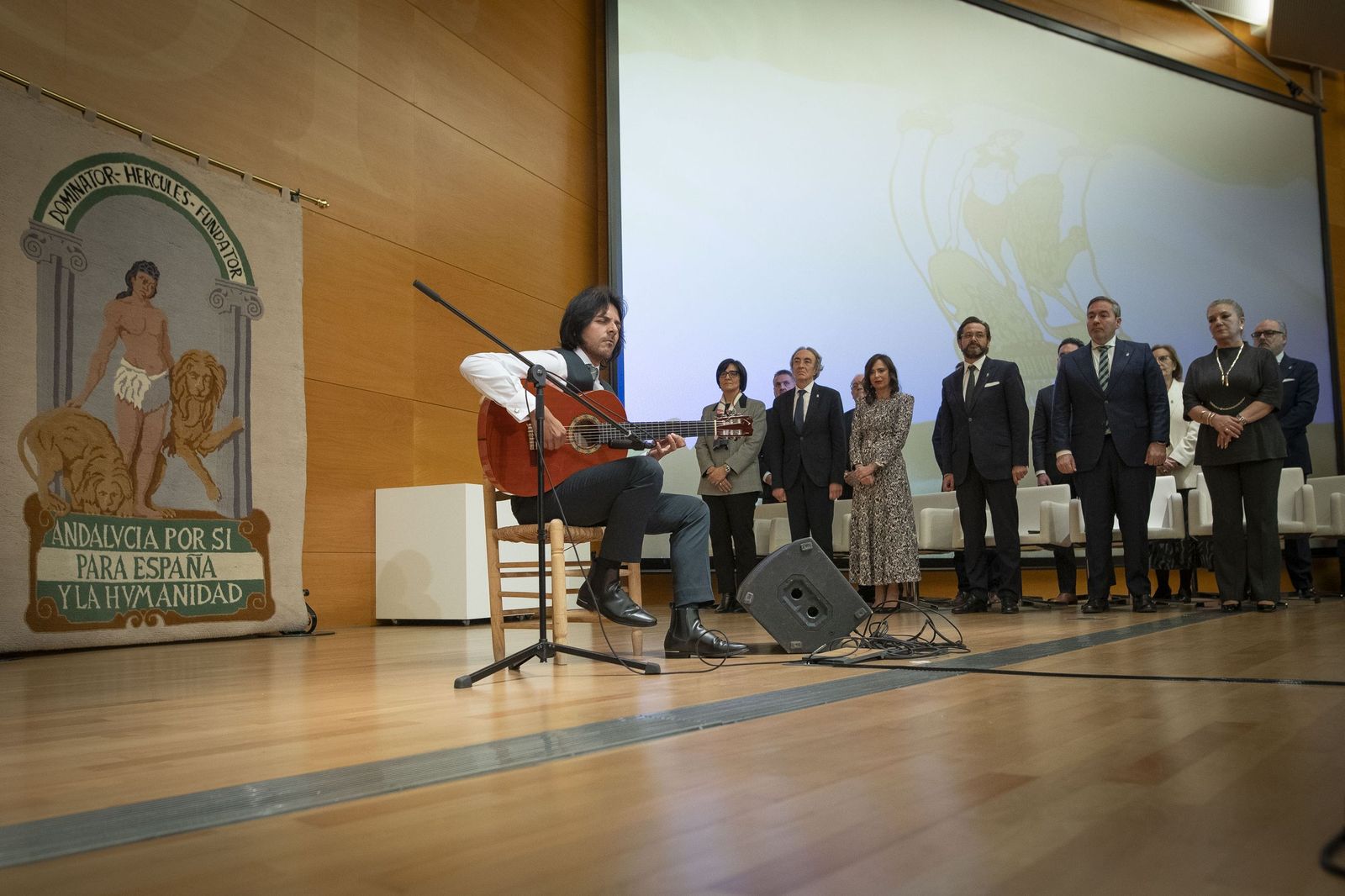 Así ha sido el acto de las banderas de Andalucía celebrado en Granada