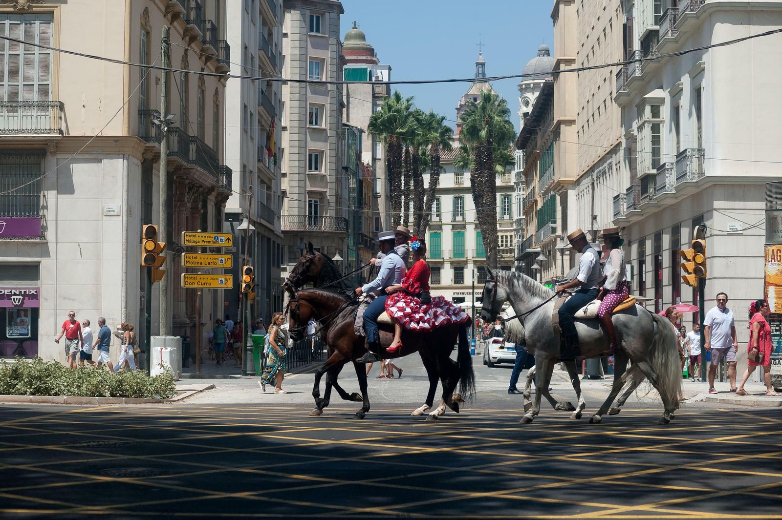 El primer día de la Feria de Málaga en el Centro, en fotos