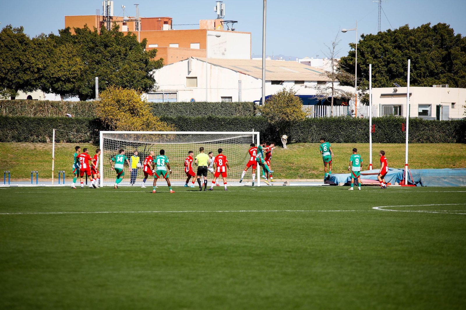 Las imágenes de Segunda RFEF entre Almeria B y recreativo de Granada
